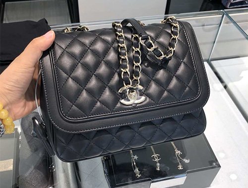 Chanel Vintage Flap Bag thumb