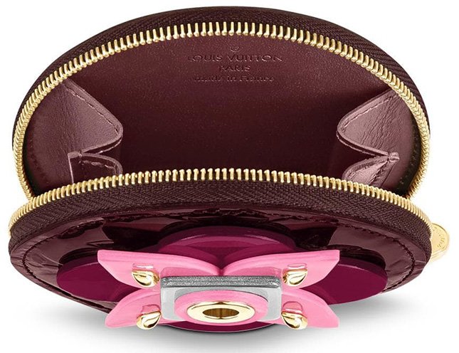 Louis Vuitton Porte Monnaie Carre Coeur Rond