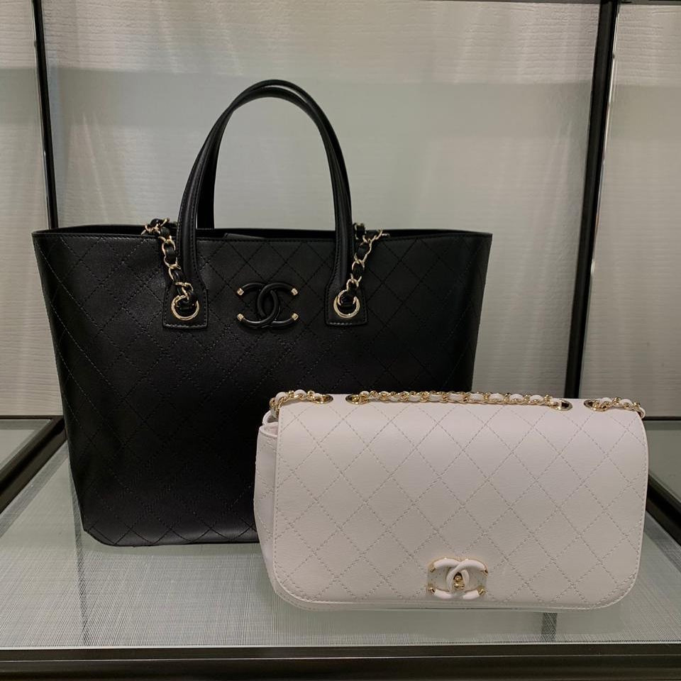 The Affordable Sister Of The Chanel CC Filigree Bag