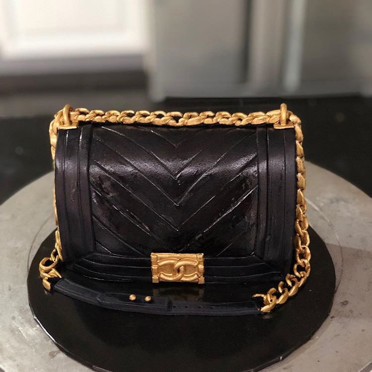 Most Delicious Chanel Purse Cakes And How To Make it