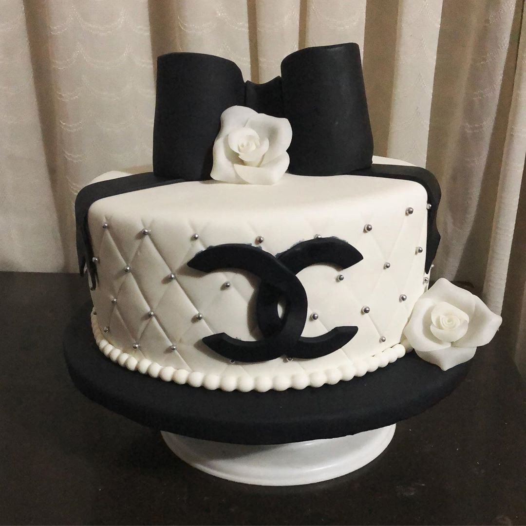 Most Delicious Chanel Purse Cakes And How To Make it