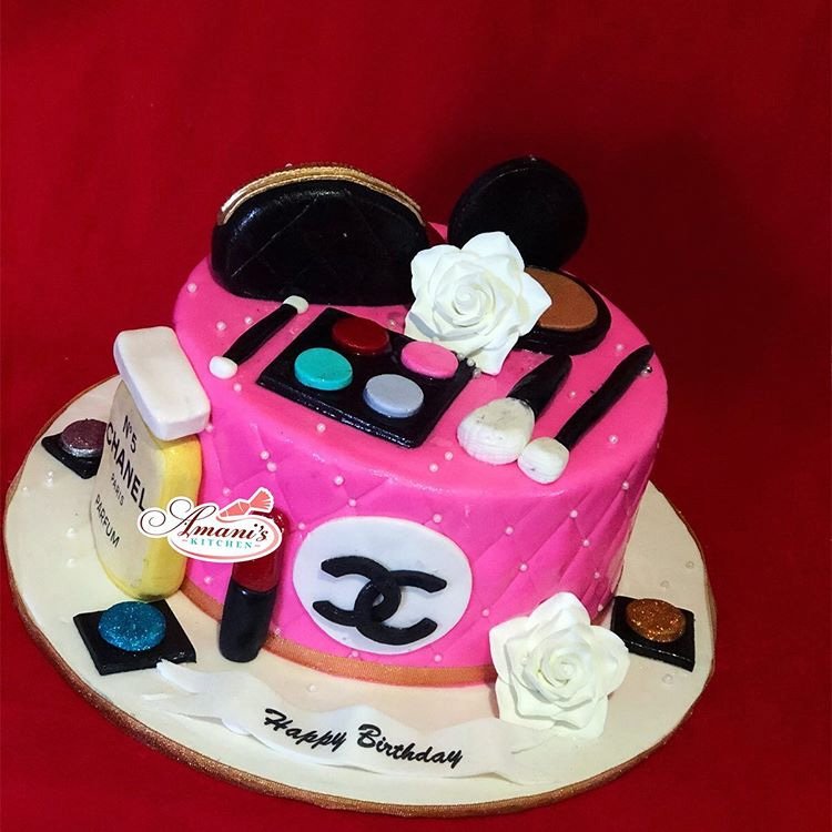 Most Delicious Chanel Purse Cakes And How To Make it