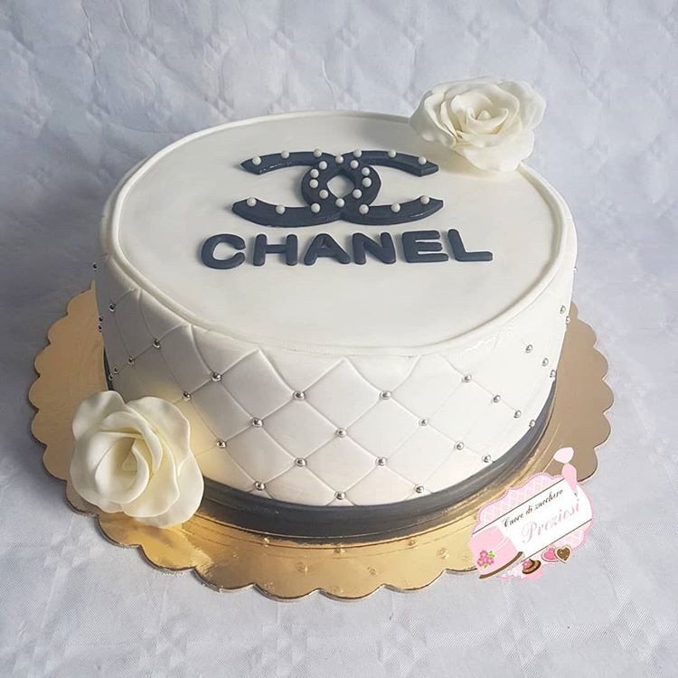 Most Delicious Chanel Purse Cakes And How To Make it