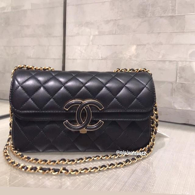 Chanel CC Chic Bag