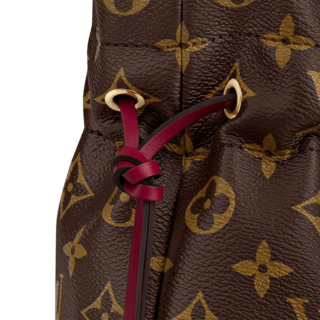 Louis Vuitton Noe Pouch