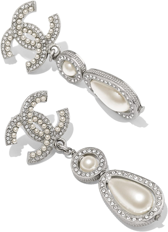 Chanel Earring FW Collection Act