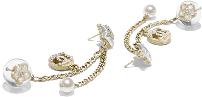 Chanel Earring FW Collection Act