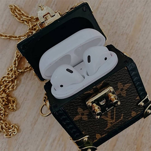 Louis Vuitton Petite Malle Airpods Case thumb