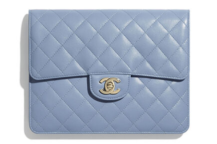 Chanel Classic Flap Case thumb